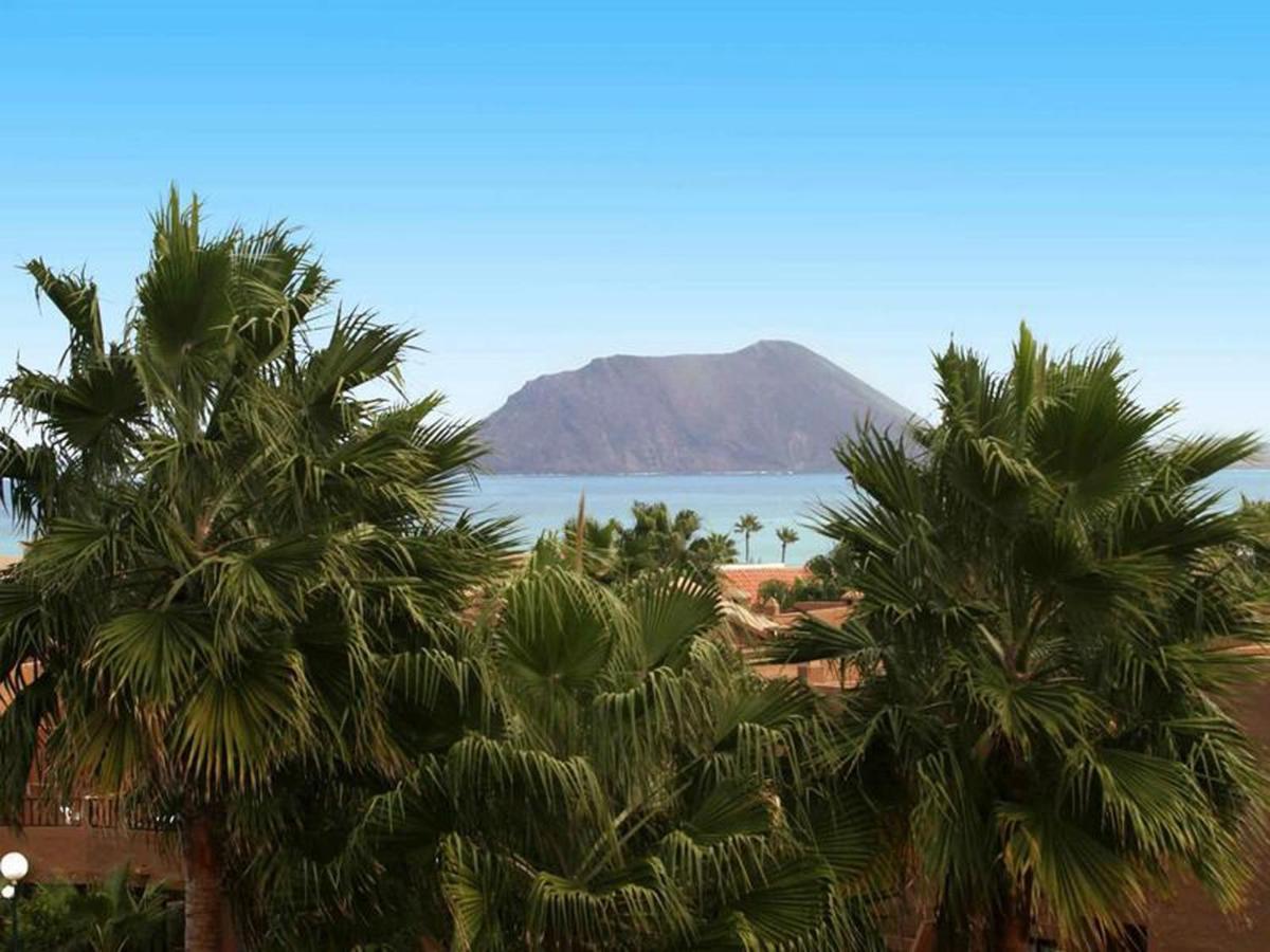 Family Apartment 1 Bedroom With Pool View 2 - Oasis Duna Resort Corralejo Eksteriør billede